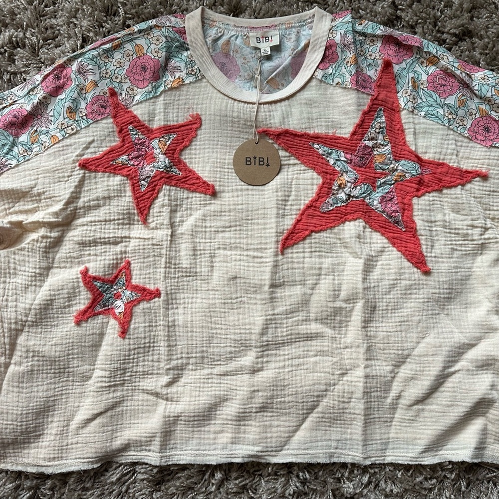 BiBi Cream and Red Short Sleeve Tee with Star Design